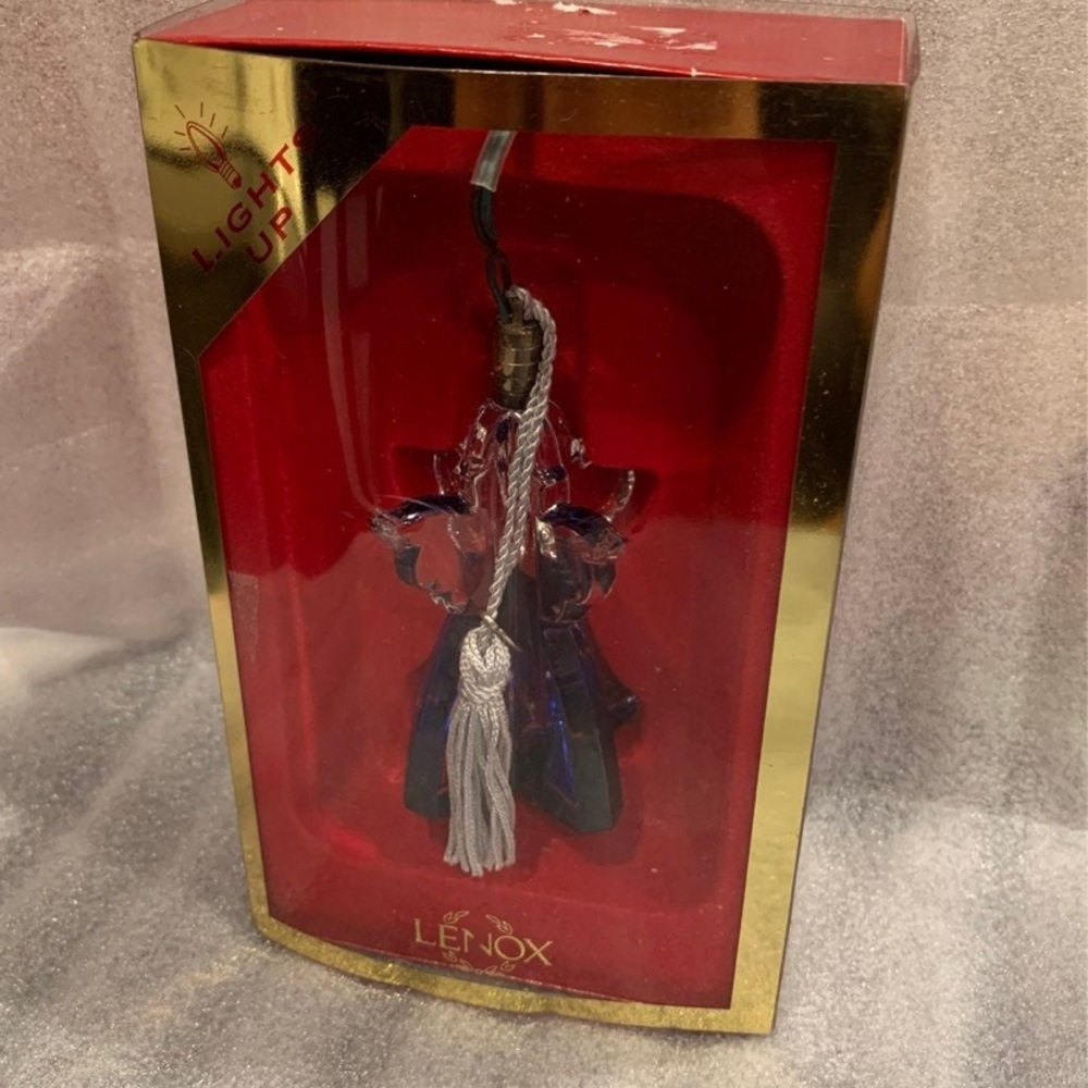LENOX Illuminated Angel Ornament full Lead Crystal